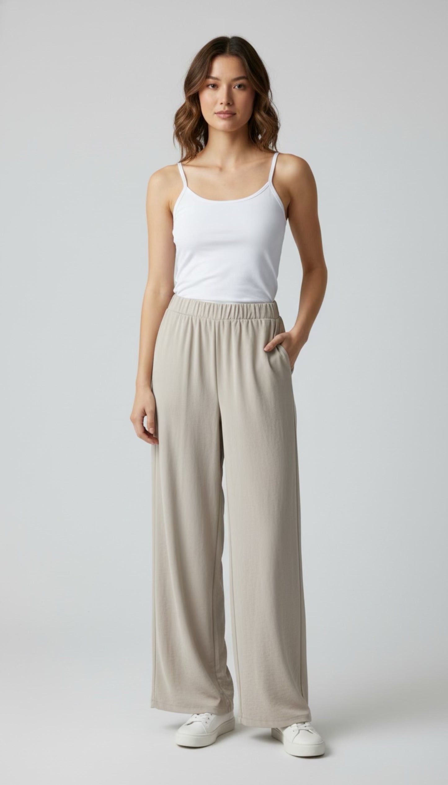 Hose in Satin-Optik in Beige aus Polyester - BECCA STUDIOS